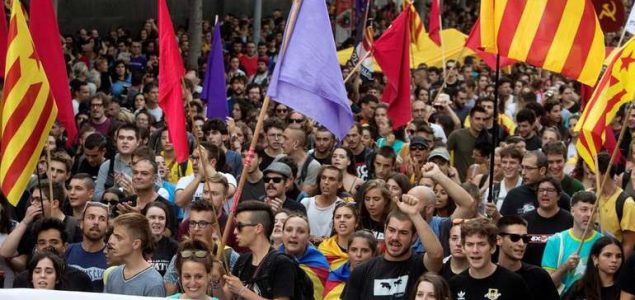Na ulicama Barcelone stotine hiljada zagovornika nezavisne Katalonije