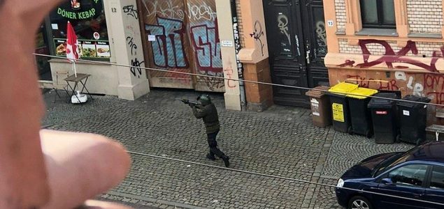 Napad na vjernike ispred sinagoge u Njemačkoj, ubijene dvije osobe