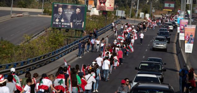 Demonstranti blokirali puteve u Bejrutu i drugim gradovima