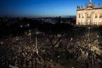 Desetine hiljada “Sardina” u centru Rima pjevalo “Bella ciao”