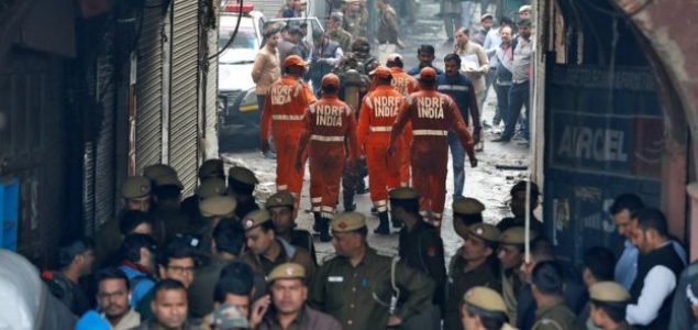 Indija: Više od 40 radnika poginulo u stravičnom požaru u tvornici