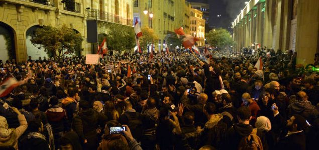 Hiljade Libanaca demonstrirale protiv novog premijera