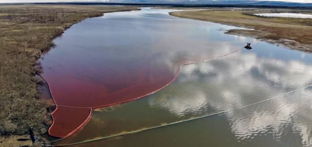 Curenje nafte u sibirske reke zapretilo velikom ekološkom katastrofom