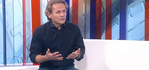 Hrvatski naučnik Ivan Đikić: Virus nije oslabio, to je politički spin