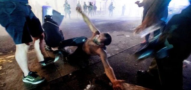 UN: Nesrazmjerna upotreba sile policije na protestima u SAD-u