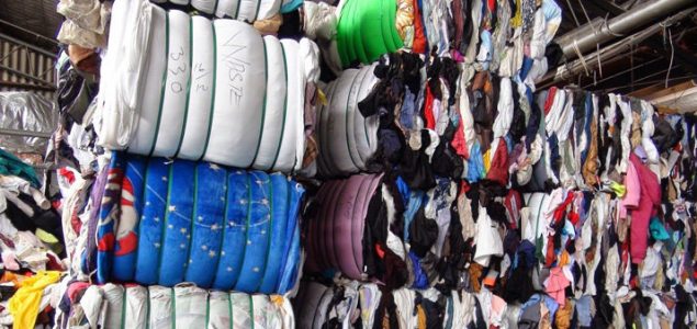 Zašto je odjeću teško reciklirati? Do 2050. godišnje će se baciti 160 miliona tona odjeće