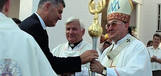 Kardinal Puljić: putovi i bespuća