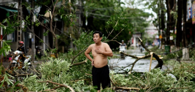 U Vijetnamu nakon udara tajfuna 25 mrtvih i deseci nestalih