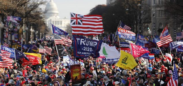 Veliki sukob Trumpovih pristalica i Antife na ulicama Washingtona