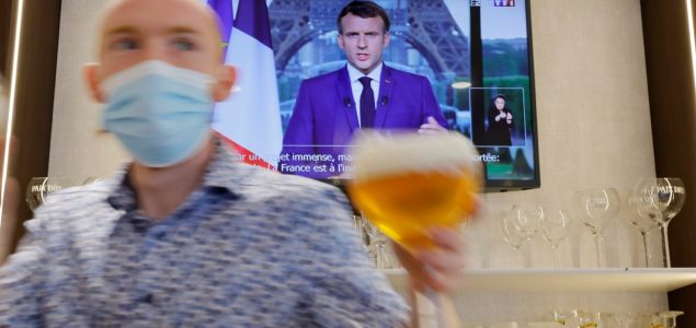 Francuska usvojila zakon o obaveznom vakcinisanju zdravstvenih radnika