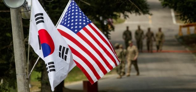 Južna Koreja i SAD danas počinju zajedničke vojne vežbe