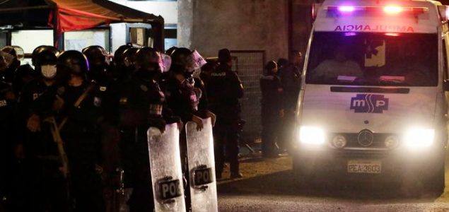 Najmanje 116 ljudi poginulo u sukobu bandi u ekvadorskom zatvoru
