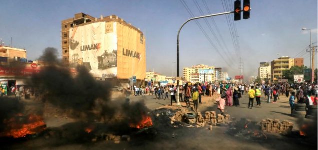 Vojno suparništvo u Sudanu preraslo u otvoreni rat