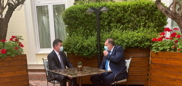 Kako je EU popuštala Dodiku i rušila državu BiH