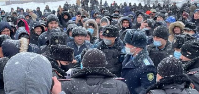 Protesti u Kazahstanu zbog novogodišnjeg udvostručenja cena gasa