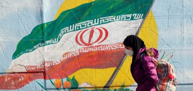 Nagoveštaj Teherana o direktnim pregovorima sa SAD naišao na kritike u Iranu