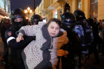 Protesti u Rusiji: Uhapšeno više od hiljadu demonstranata, prijete im dugogodišnje kazne