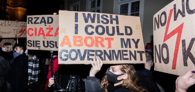 U Poljskoj donijeta nova uredba o trudnoći, žene zabrinute da se radi o još jednom radikalnom zakonu