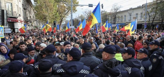 Na protestu protiv Vlade Moldavije zatraženi vanredni izbori