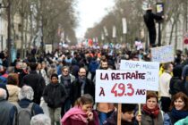 Francuska premijerka ‘progurala’ prijedlog zakona o penzijama bez glasanja
