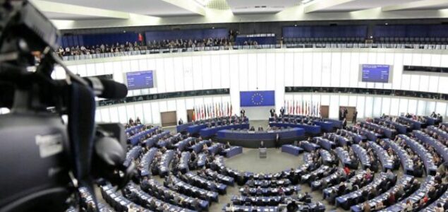 Evropski parlament usvojio uredbe o azilu i migracijama
