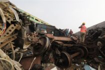 U sudaru vozova u Indiji poginulo 288 osoba, povrijeđeno 850 putnika