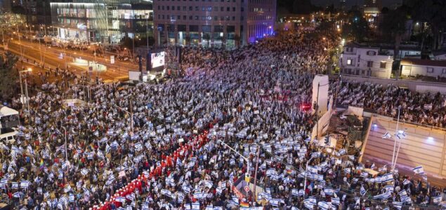 Više od 100.000 Izraelaca na protestu protiv pravosudne reforme