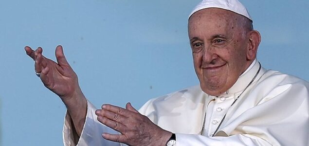 Papa: Crkva je otvorena za LGBT ljude