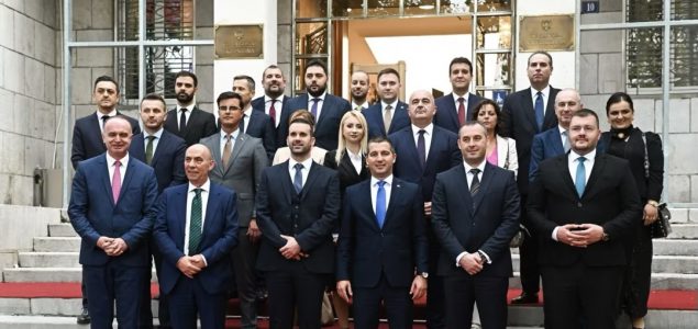 Crna Gora dobila novu vladu, premijer je Milojko Spajić